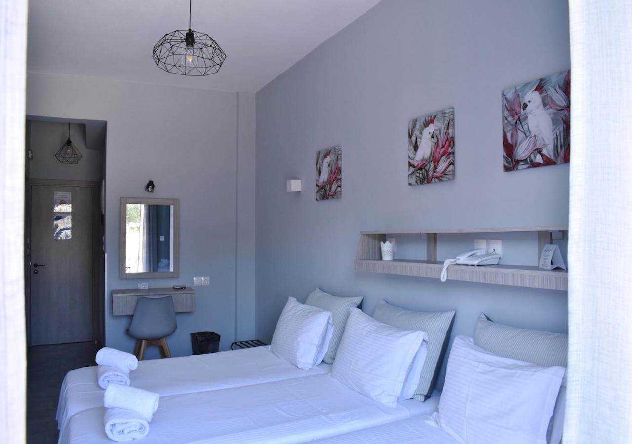Liprando Hotel Науса Екстериор снимка