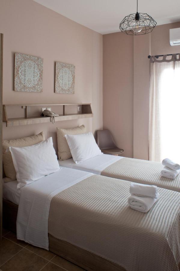Liprando Hotel Науса Екстериор снимка